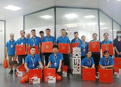 攜手鄰里迎中秋，擁抱祖國慶國慶！